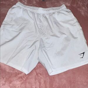 Gym shark 5’ inseam Arrival shorts